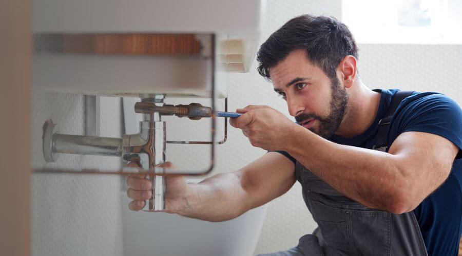 Professional water heater installation services in Thornton, IA